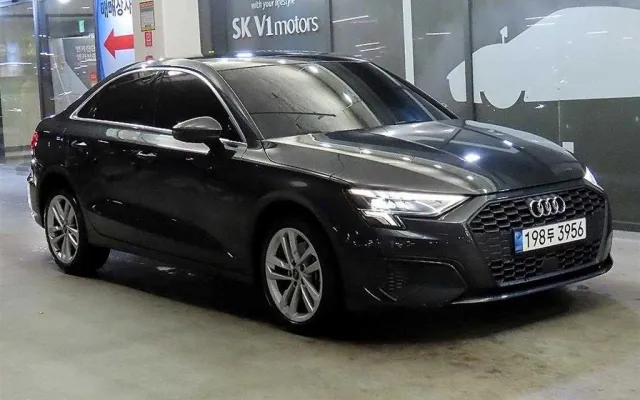 A3(8Y) 40 TFSI